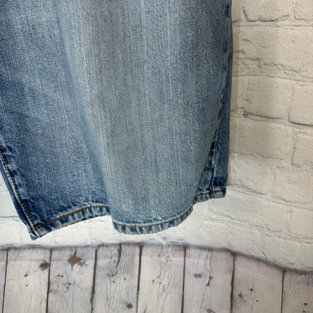 Levis 569 Loose Straight Denim Shorts Mens 40 Blue Medium Wash Cotton 1474